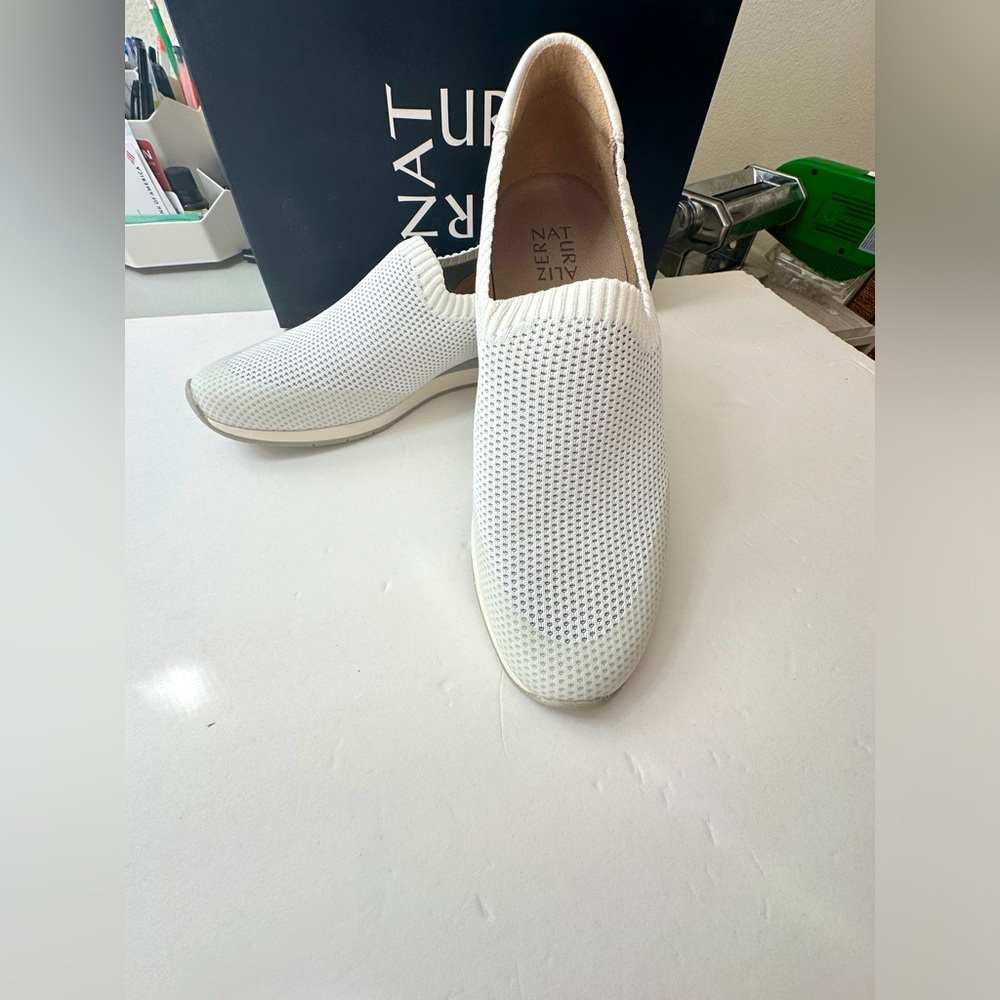 Naturalizer white sneakers